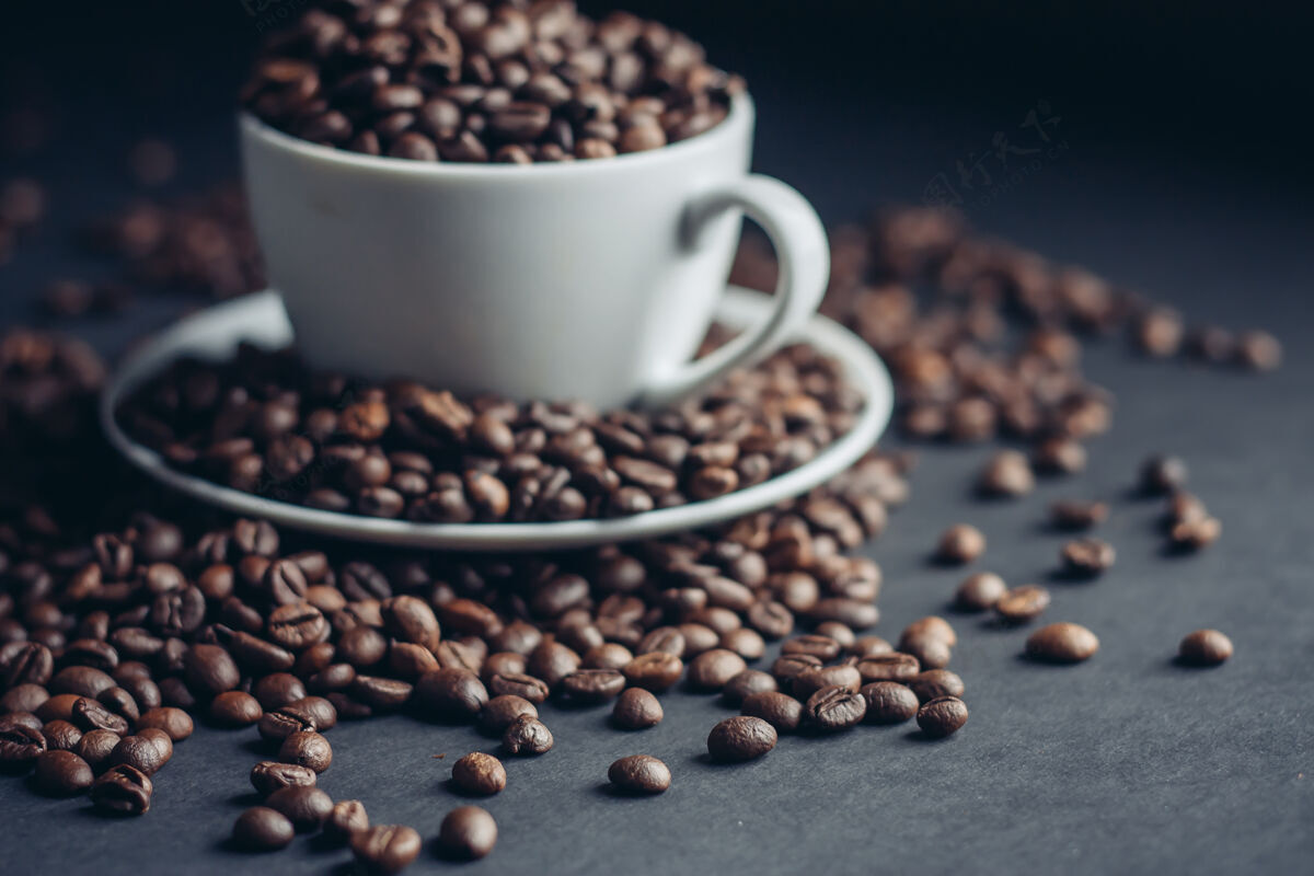 有机白杯咖啡豆配灰色阿拉比卡品种卡布奇诺制造商过滤器