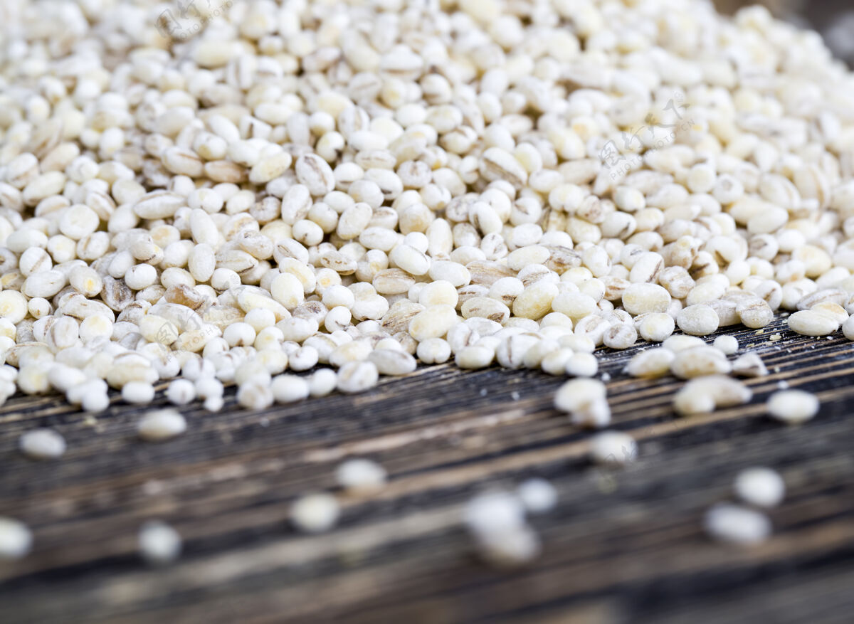 大麦大量的珍珠大麦原料批次捆绑包装
