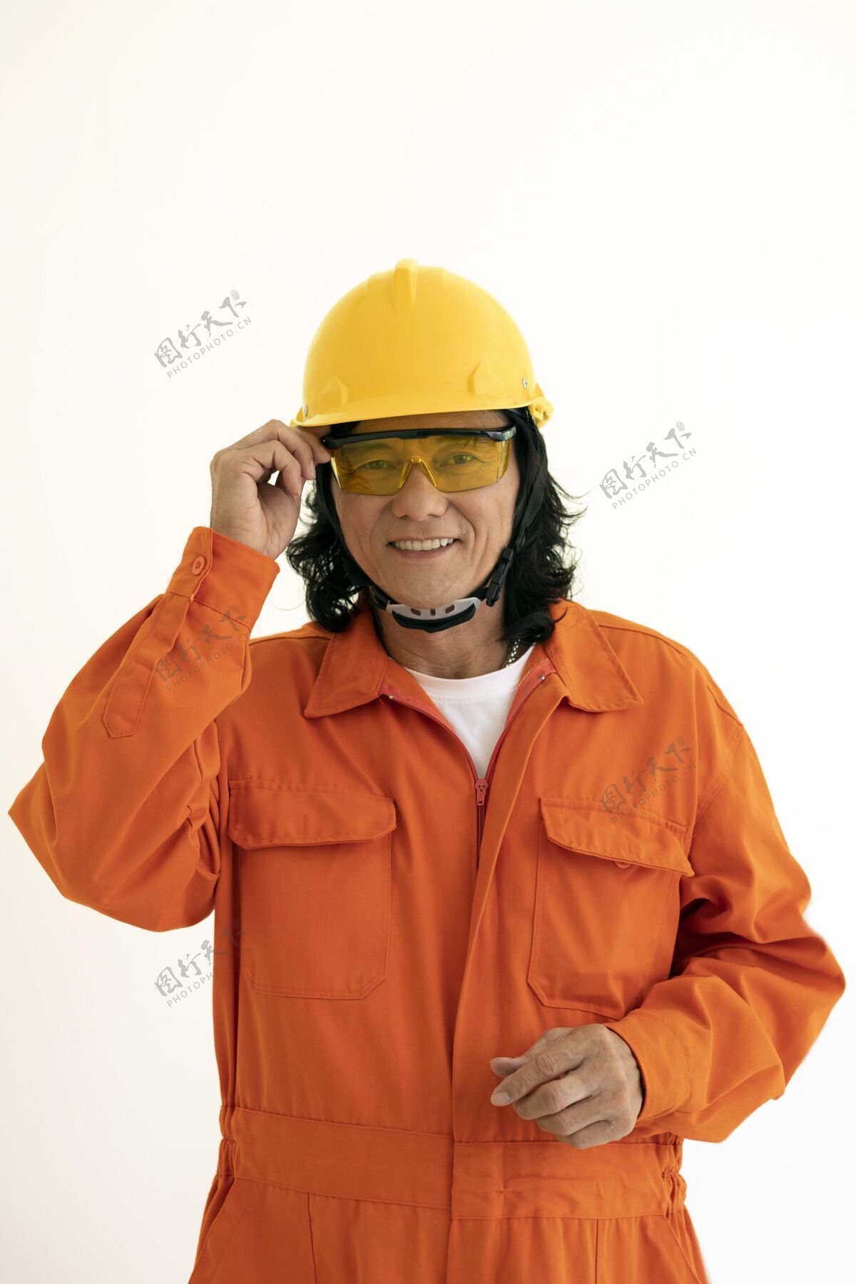 工作带着安全防护装备的人像头盔男人安全