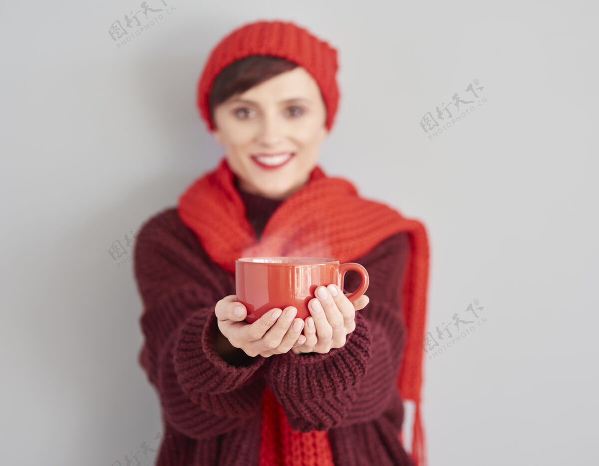 人类冬天喝热茶最好咖啡杯女人魅力
