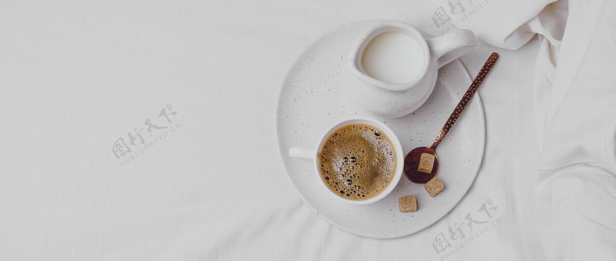烹饪早餐咖啡的顶视图和复制空间方糖水平餐