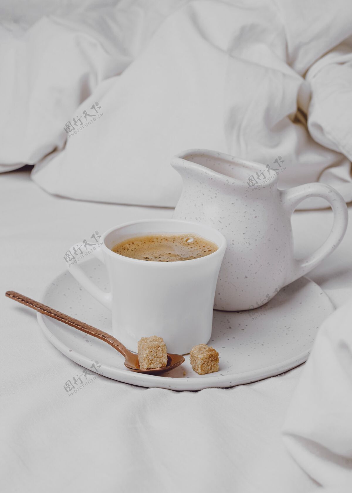 咖啡高角度的早餐咖啡配方糖食物杯子方块